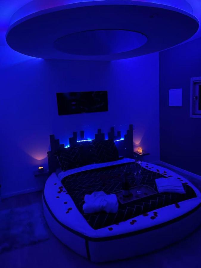 Love Room Gemozac Ngoại thất bức ảnh
