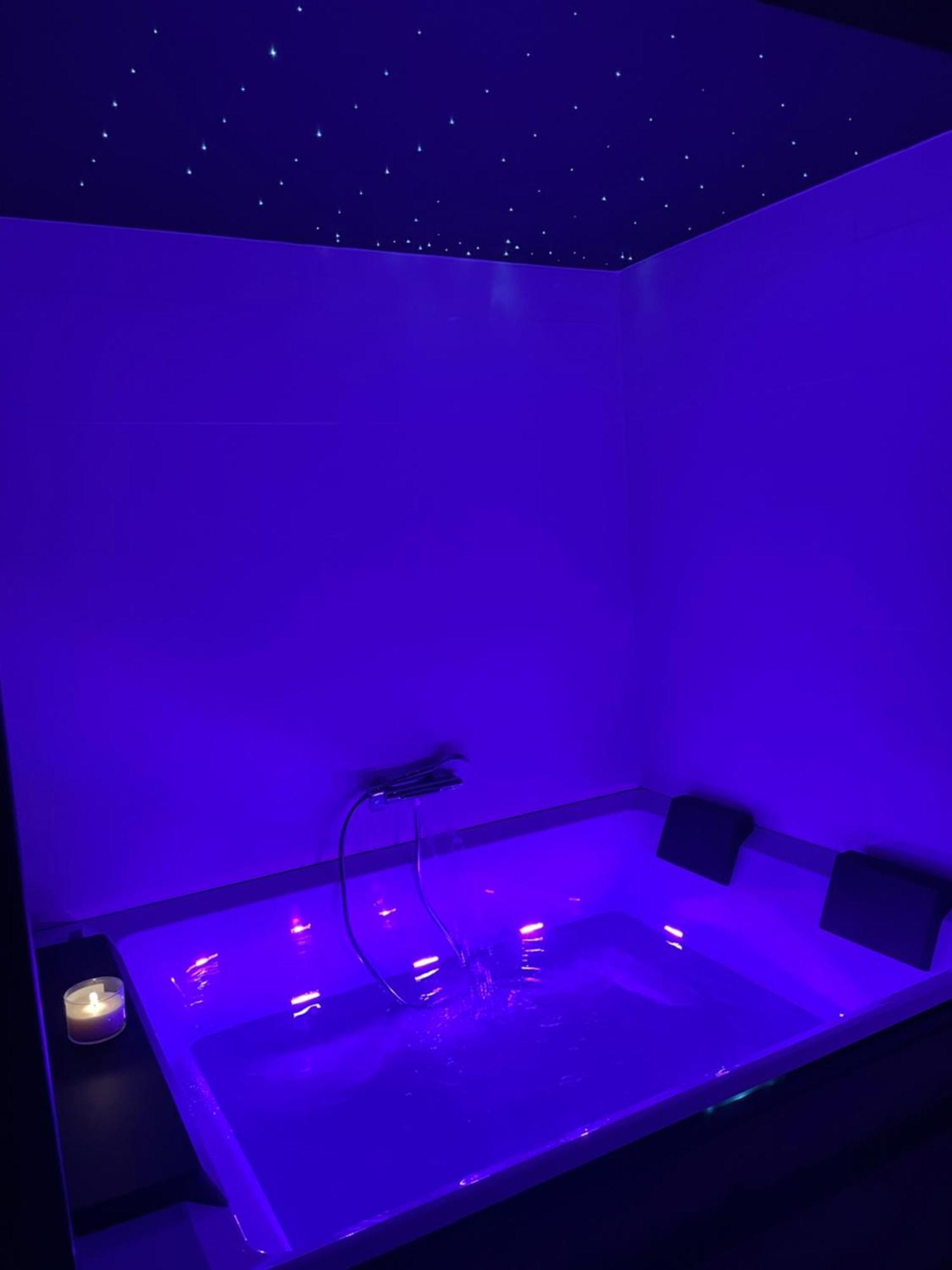 Love Room Gemozac Ngoại thất bức ảnh